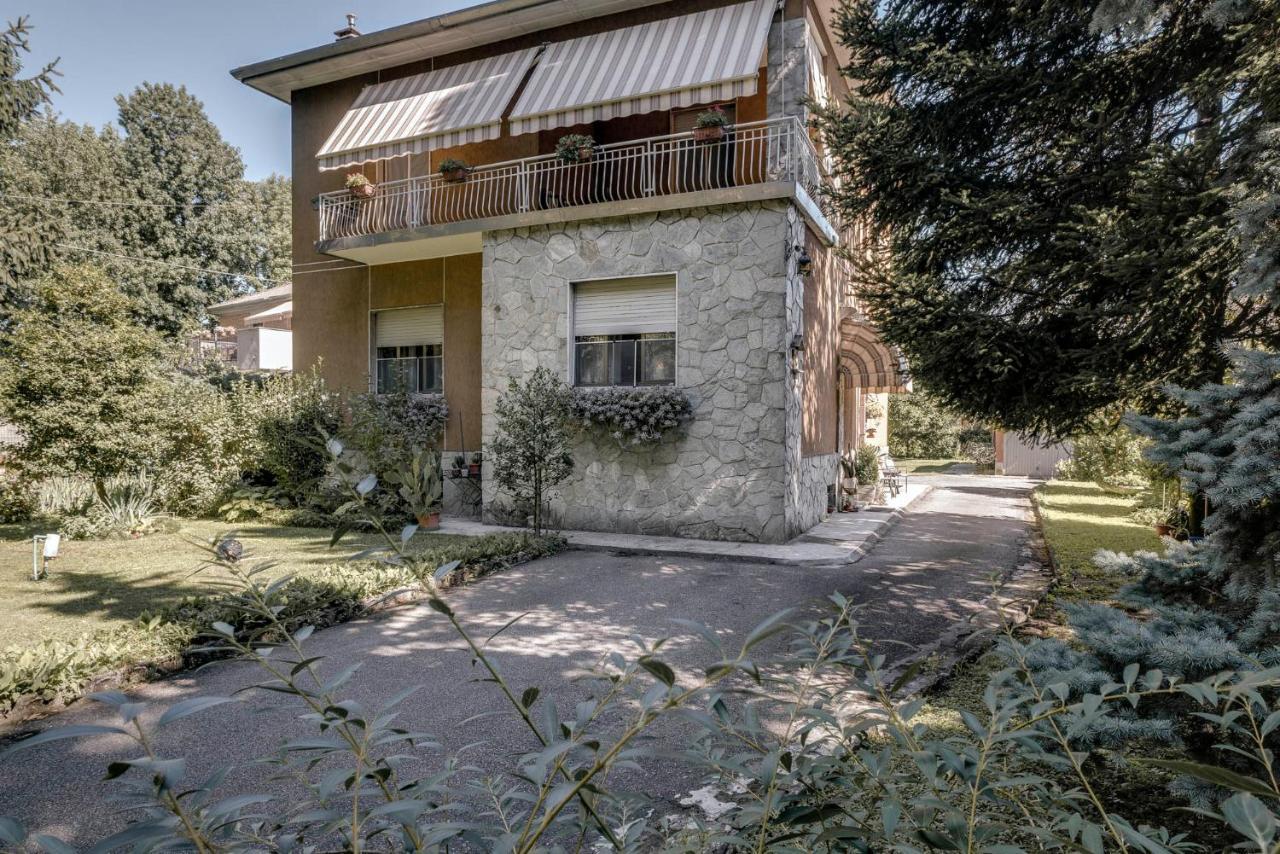 Sentirsi A Casa, Lontano Da Casa-Feel At Home Away From Home Caronno Pertusella Bagian luar foto