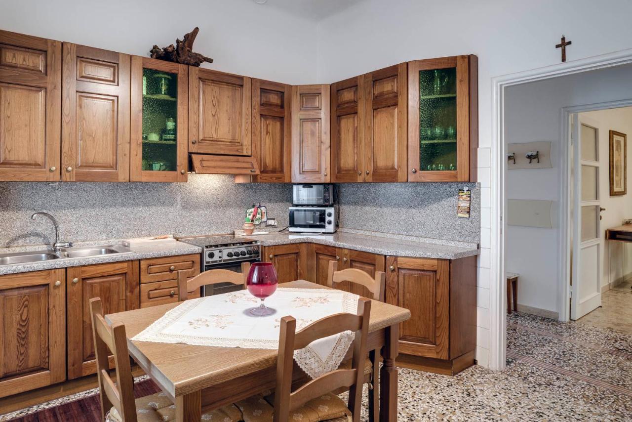 Sentirsi A Casa, Lontano Da Casa-Feel At Home Away From Home Caronno Pertusella Bagian luar foto