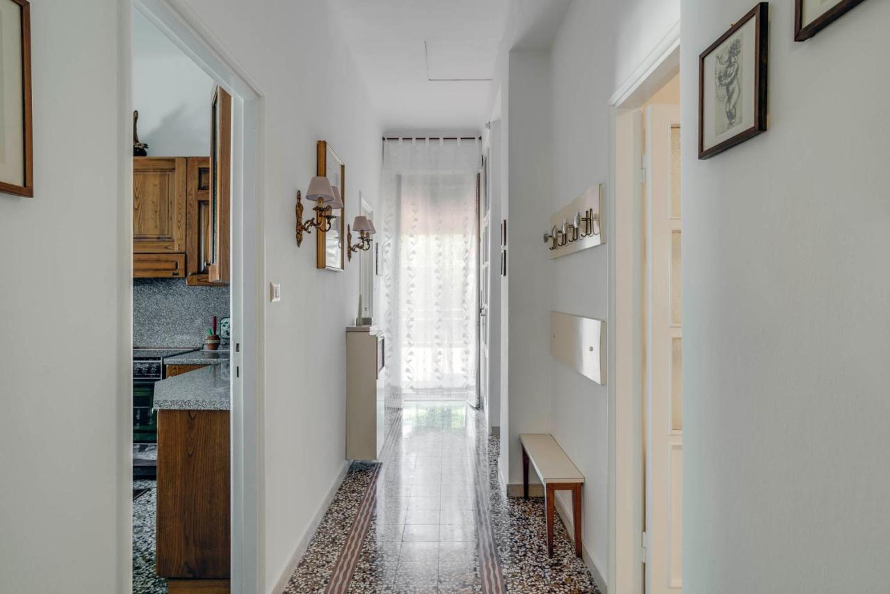 Sentirsi A Casa, Lontano Da Casa-Feel At Home Away From Home Caronno Pertusella Bagian luar foto